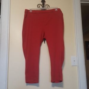 Comfy red Capris